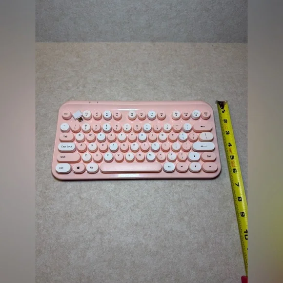 Xo Poppy Wireless Pink Keyboard Model: PY-TYPKBMS NWOT Includes Pink Mouse - Picture 5 of 10